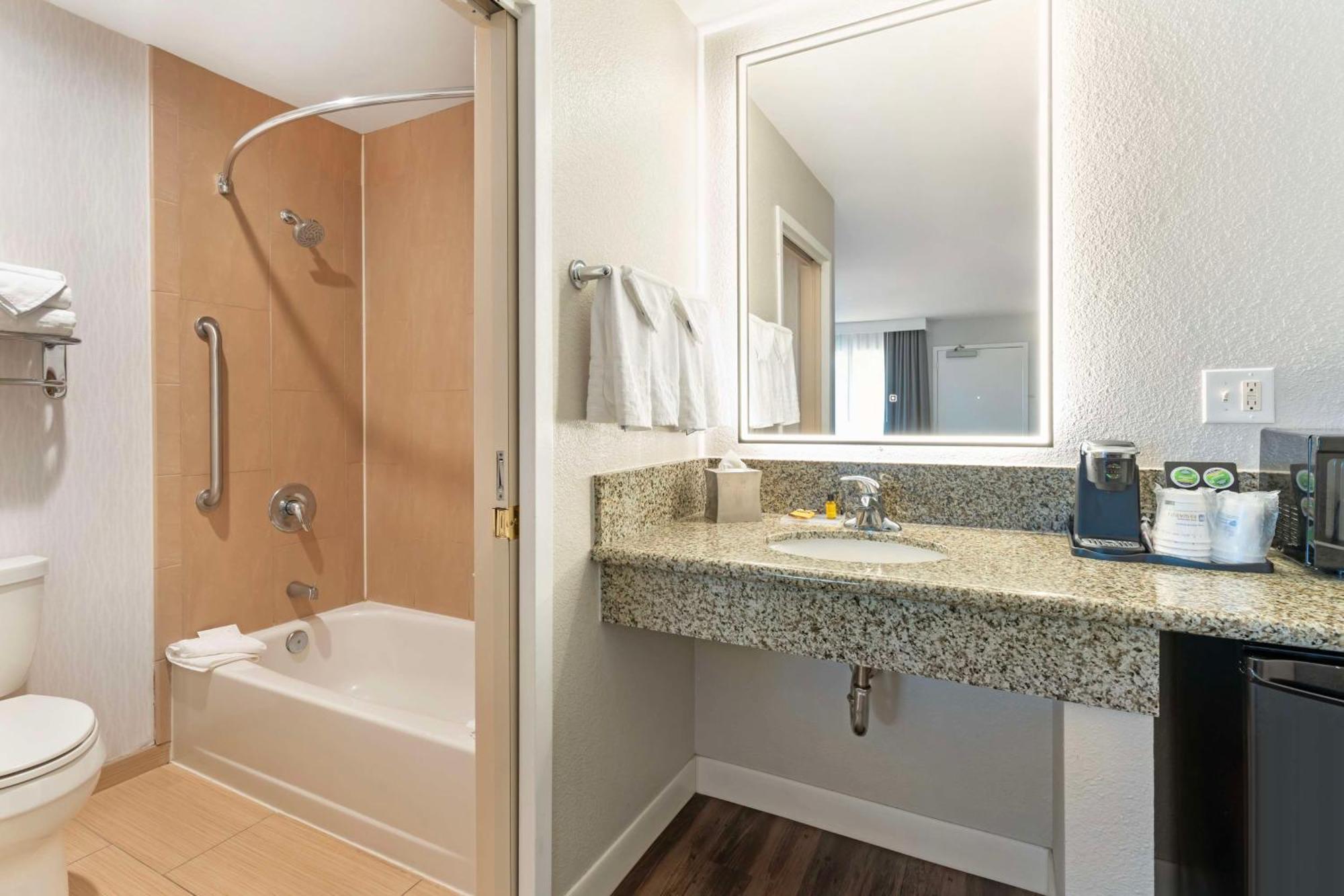 Best Western Plus Rancho Cordova Inn Kültér fotó