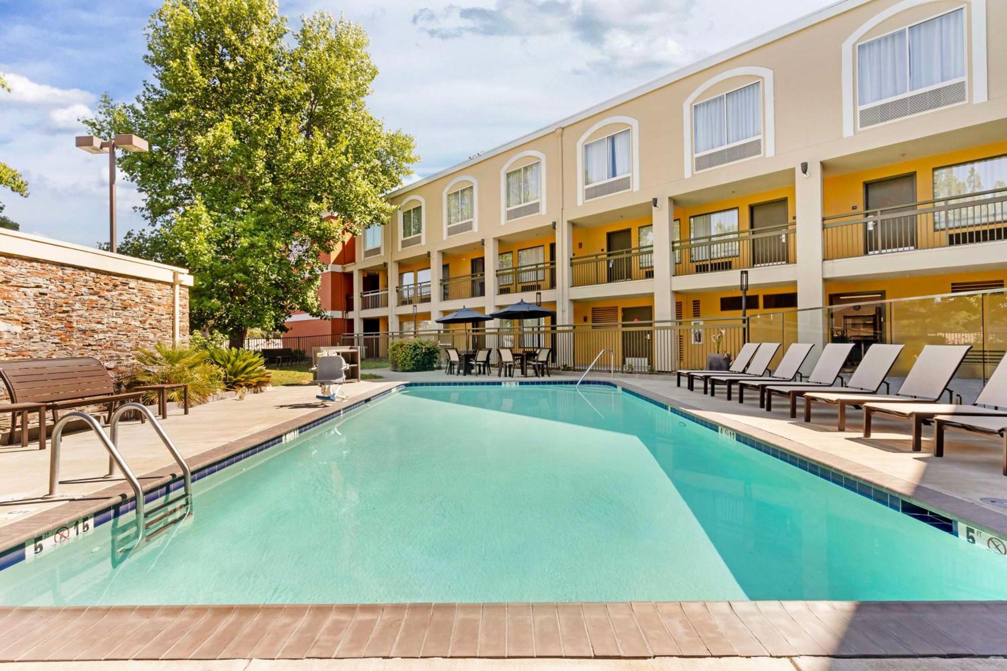 Best Western Plus Rancho Cordova Inn Kültér fotó