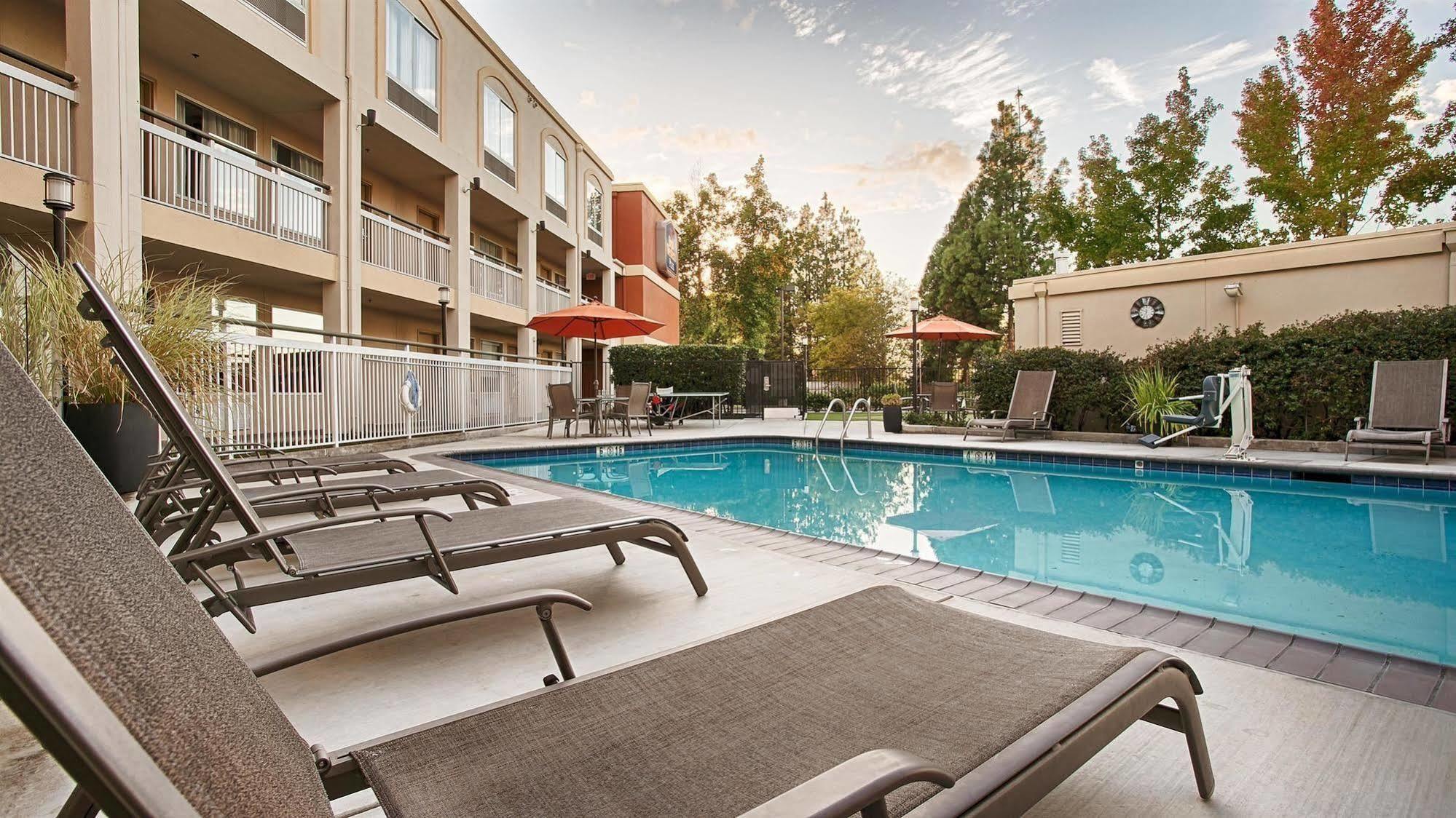Best Western Plus Rancho Cordova Inn Kültér fotó